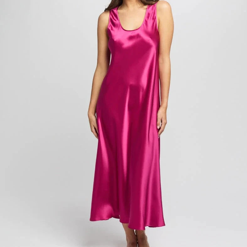 
                      
                        Love & Lustre Mono Silk Long Nightdress LL532
                      
                    