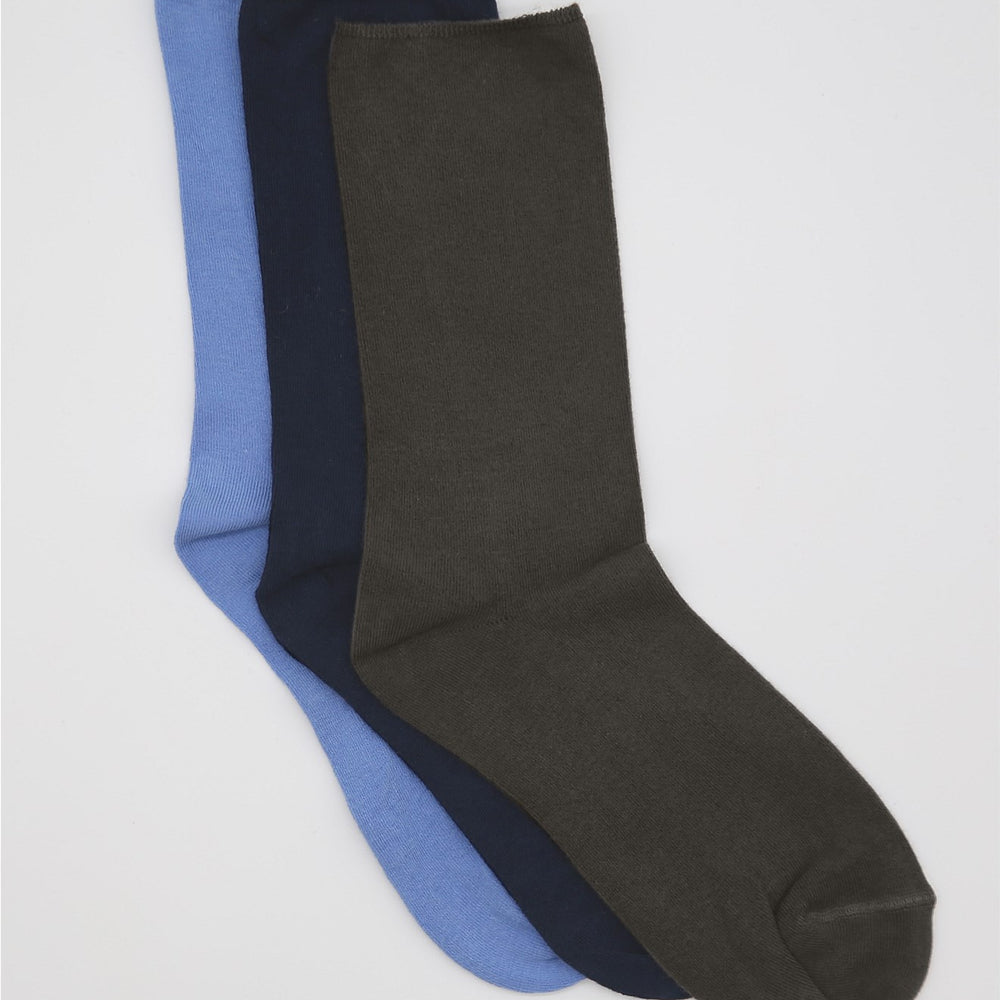 
                      
                        Levante Comfort Top Socks 3 Pack
                      
                    