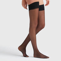 Did you know you can pick up your hosiery right here at @caprilaunceston  @levante_au @ambra_aus