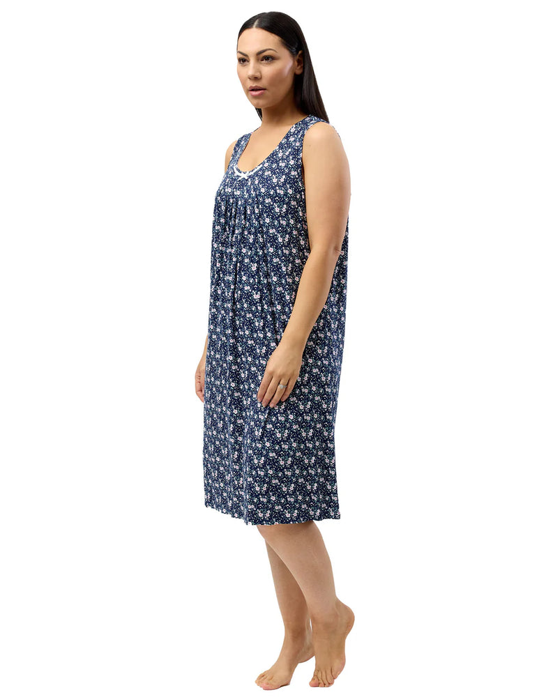 
                      
                        Yuu Garden Print Sleeveless Nightie Y463G Navy
                      
                    