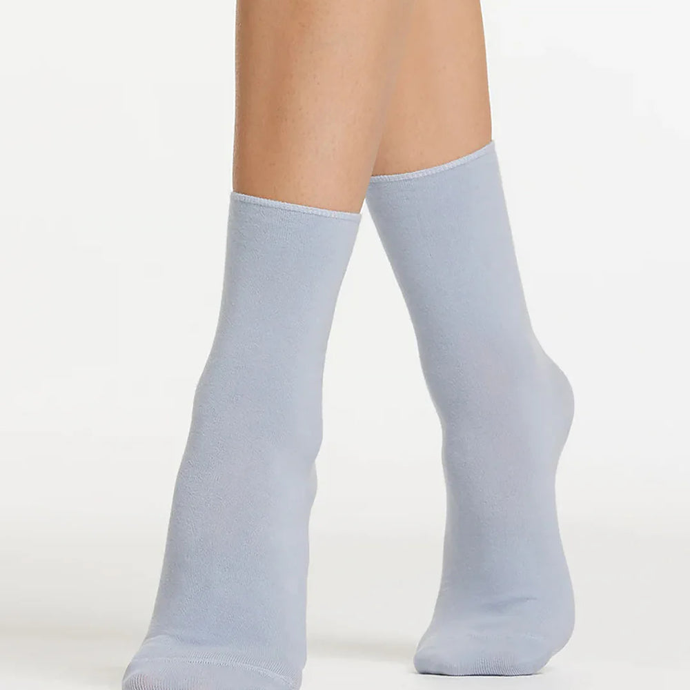 
                      
                        Levante Comfort Top Socks
                      
                    