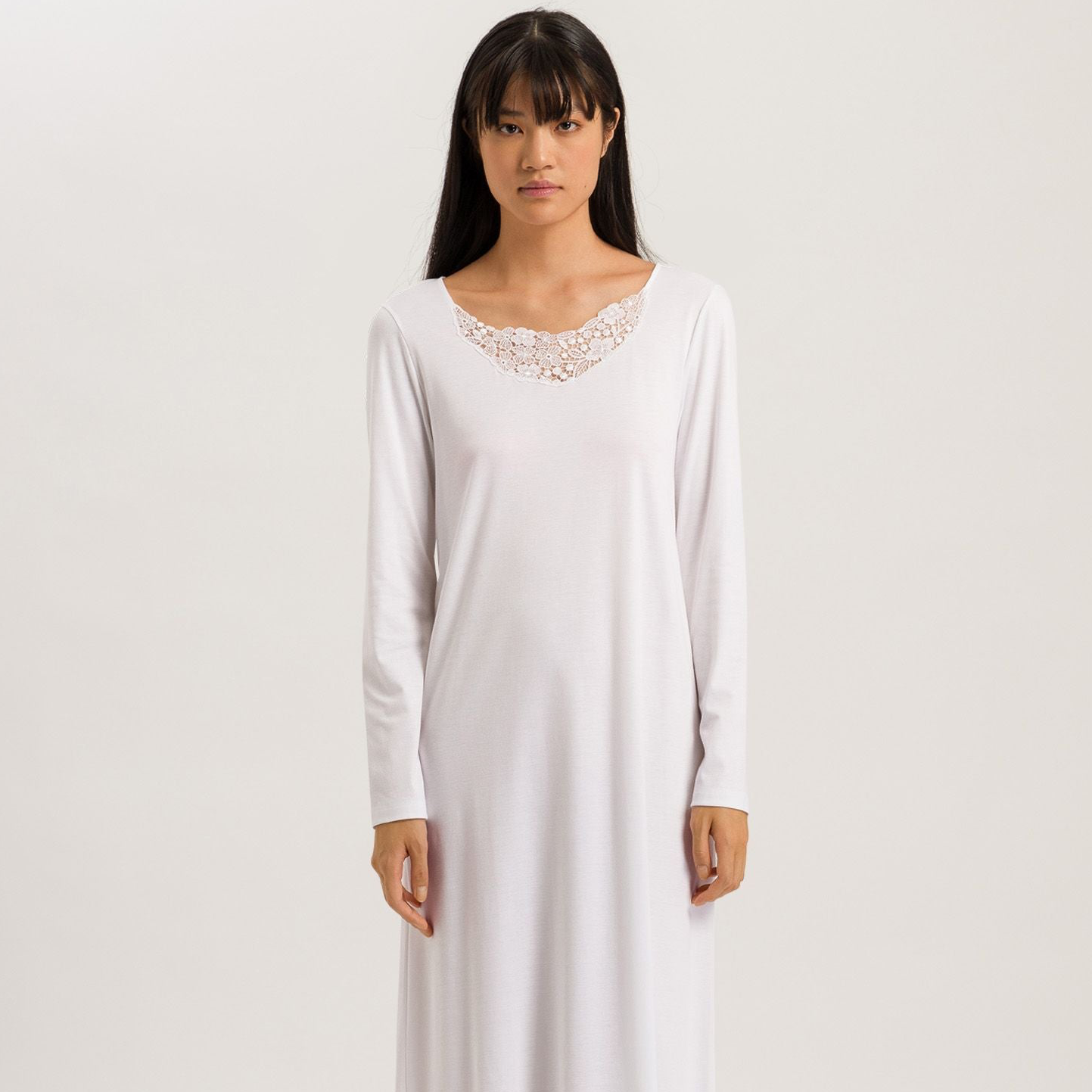 Hanro Michelle Long Sleeve Nightdress 130cm White