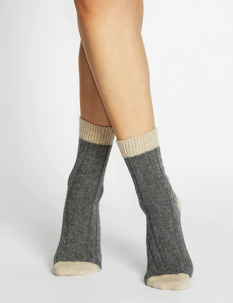 
                      
                        Levante Sofia Two Tone Crew Sock
                      
                    