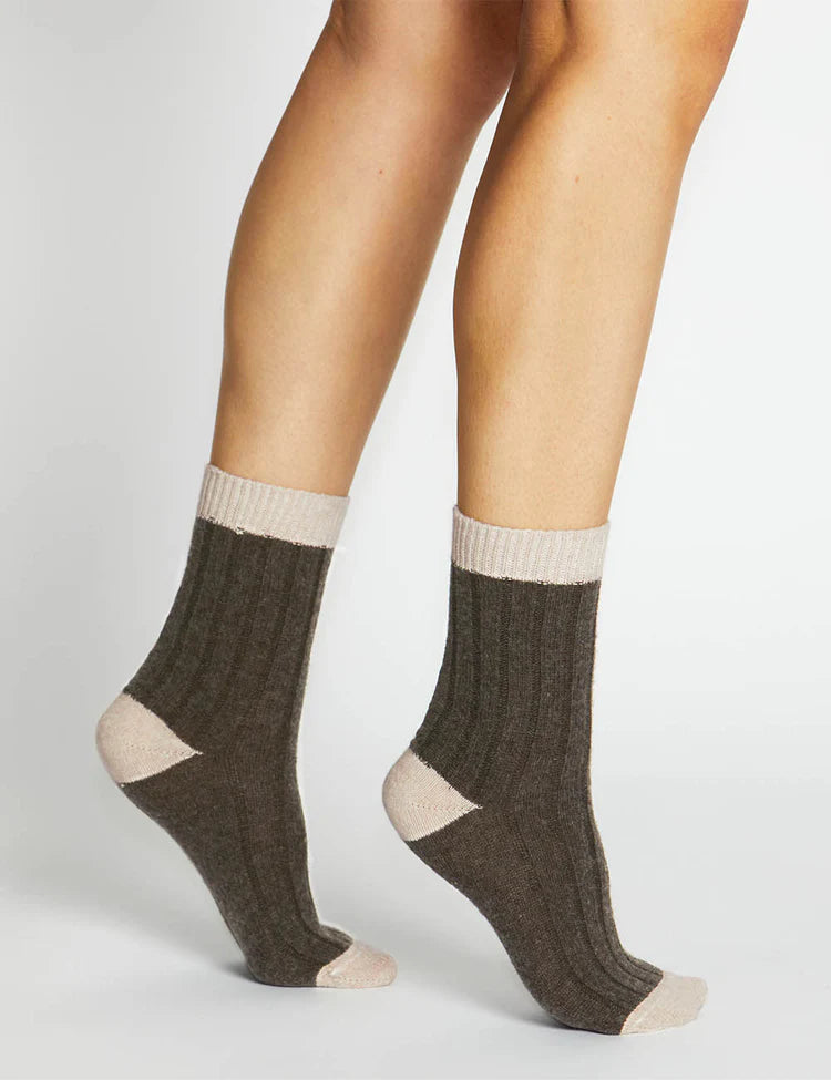 
                      
                        Levante Sofia Two Tone Crew Sock
                      
                    