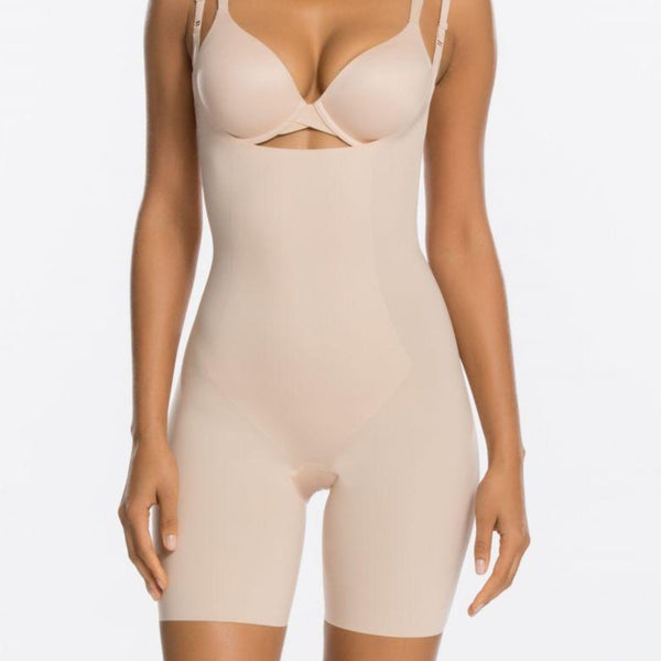 Spanx Thinstincts Mid-Thigh Open Bust Shapewear Bodysuit – Acte 3