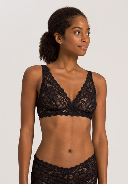 Soft Cup Bra in cool blue from the Moments collection from HANRO